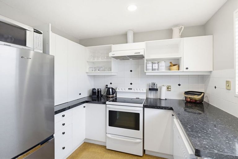 Photo of property in 14 Brogar Place, Casebrook, Christchurch, 8051