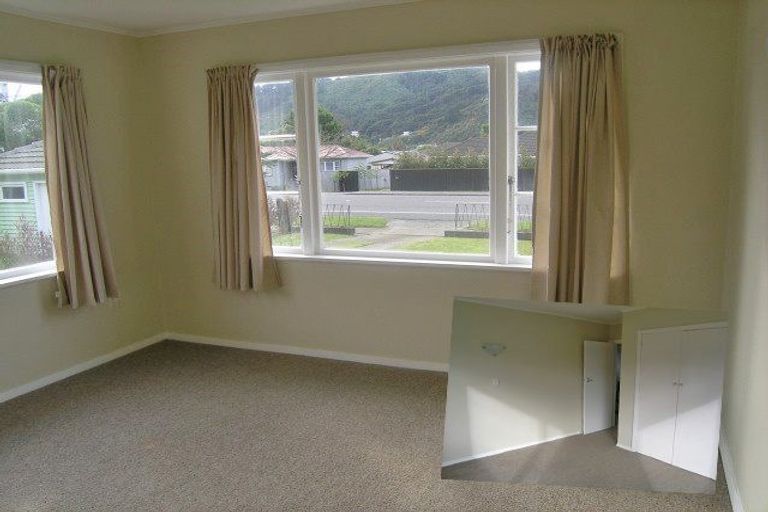Photo of property in 54 Main Road, Wainuiomata, Lower Hutt, 5014