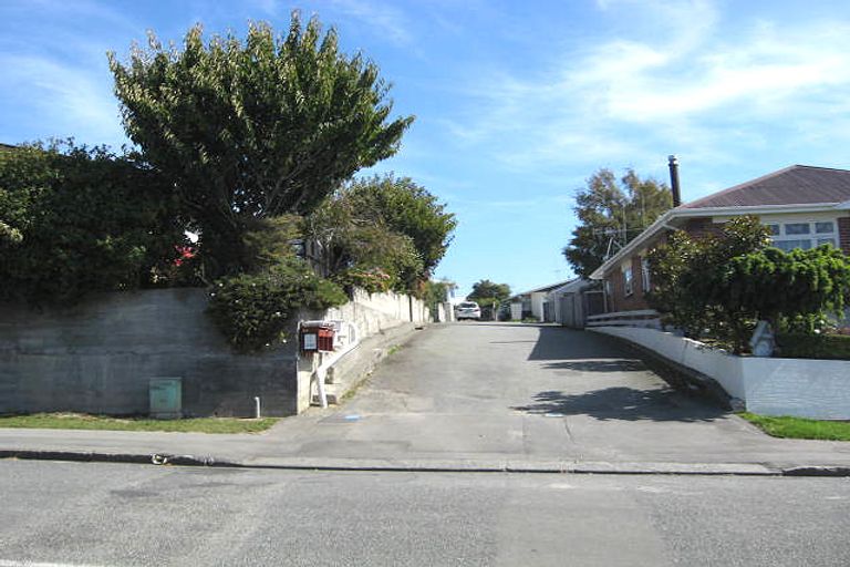 Photo of property in 3/28 Avenue Road, West End, Timaru, 7910