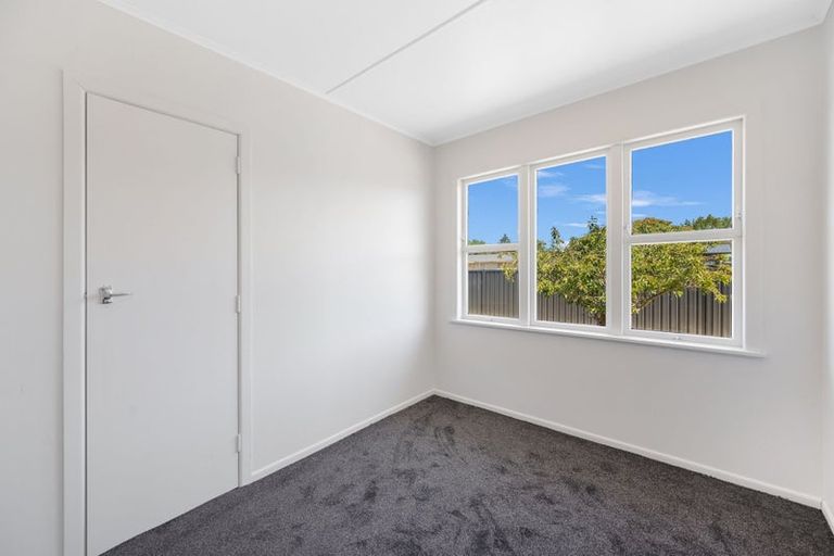 Photo of property in 52 Dover Road, Flaxmere, Hastings, 4120
