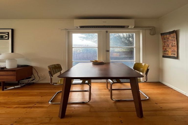 Photo of property in 2/17 Hepara Street, Hataitai, Wellington, 6021