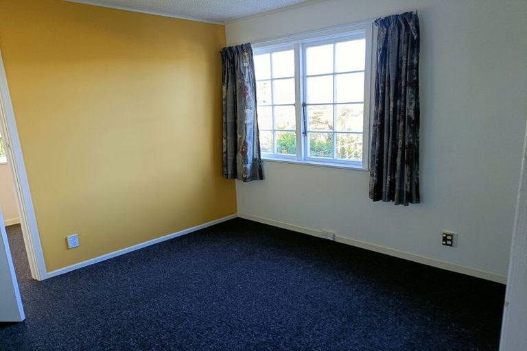 Photo of property in 12 Major Drive, Kelson, Lower Hutt, 5010