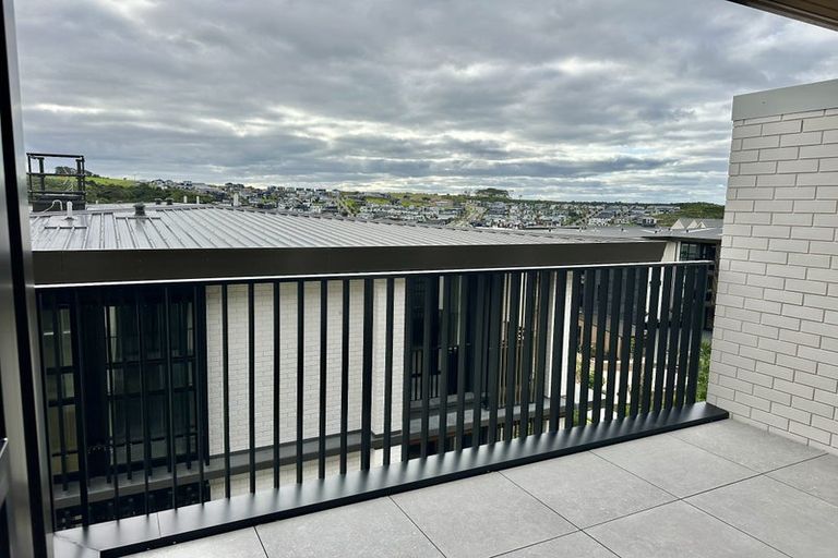 Photo of property in 301/23 Pennant Street, Long Bay, Auckland, 0630