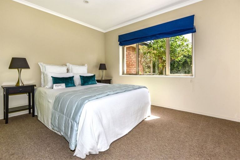 Photo of property in 10 Juliet Place, Rolleston, 7614