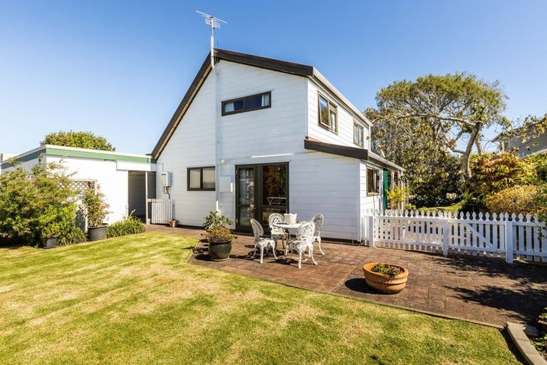Photo of property in 171 Brooklands Road, Vogeltown, New Plymouth, 4310
