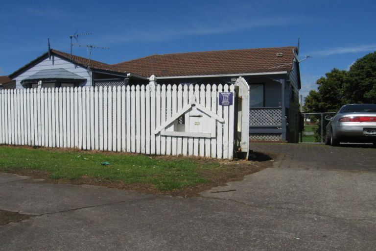 Photo of property in 28 Beaufort Place, Papatoetoe, Auckland, 2025