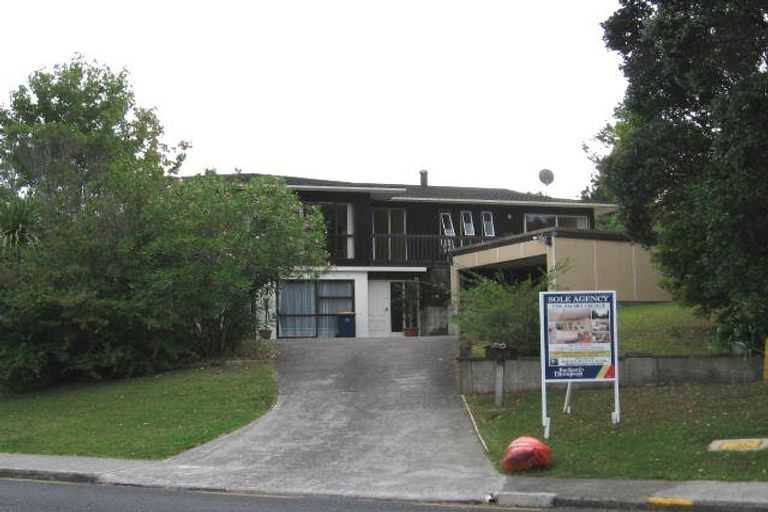 Photo of property in 11 Glamorgan Drive, Torbay, Auckland, 0630