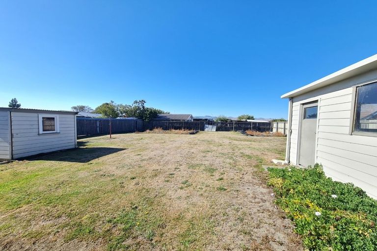 Photo of property in 27 Avro Crescent, Hornby, Christchurch, 8042