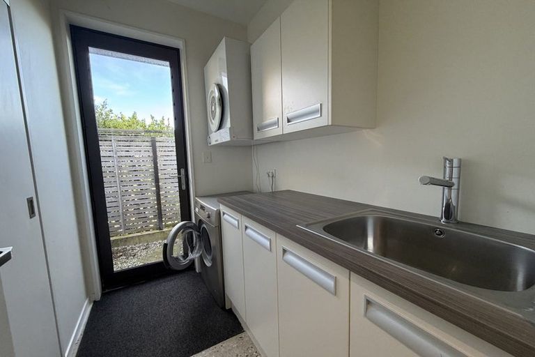 Photo of property in 15 Skye Lane, Jacks Point, Queenstown, 9371