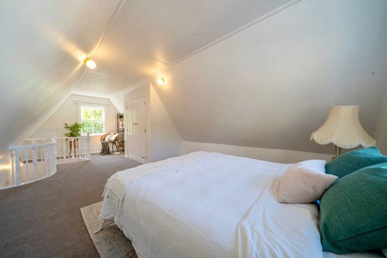 Photo of property in 5 Plateau Road, Te Marua, Upper Hutt, 5018