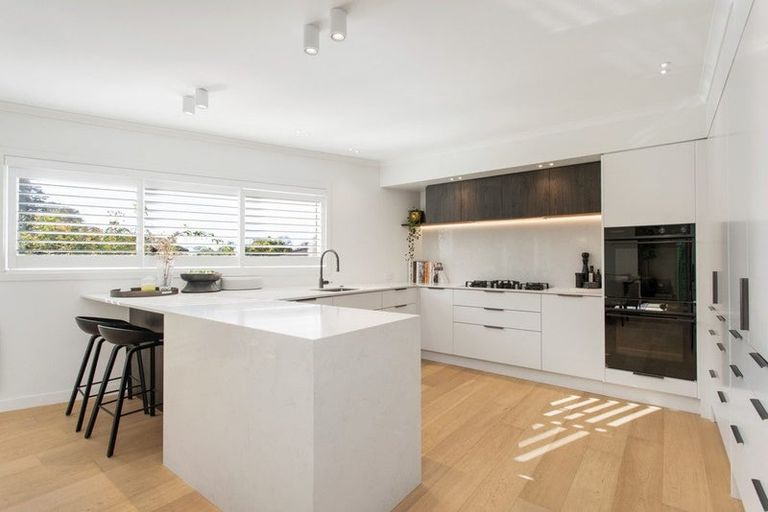 Photo of property in 10 Finnsarby Place, Sumner, Christchurch, 8081