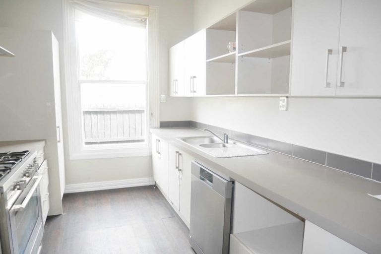 Photo of property in 150 Innes Road, St Albans, Christchurch, 8052