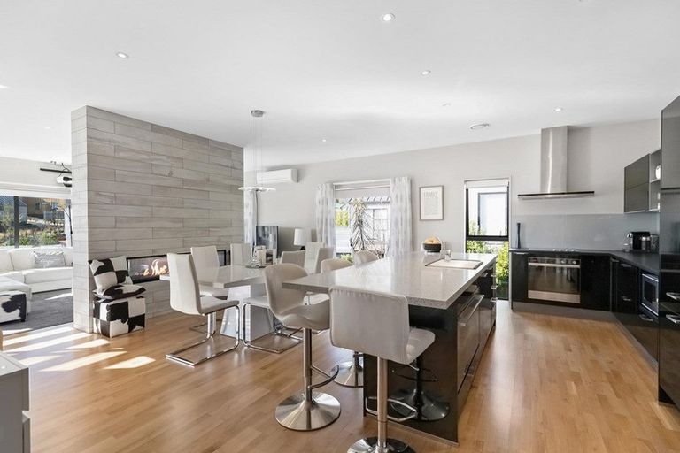 Photo of property in 9 Mckellar Drive, Jacks Point, Queenstown, 9371