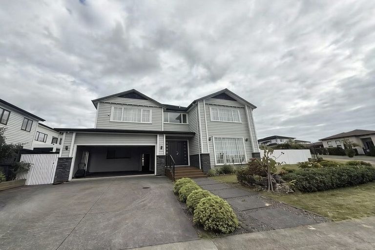 Photo of property in 129 Colonial Drive, Silverdale, 0932