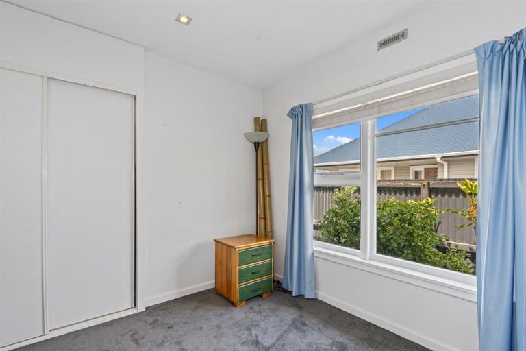 Photo of property in 52 Vivian Street, Burwood, Christchurch, 8083