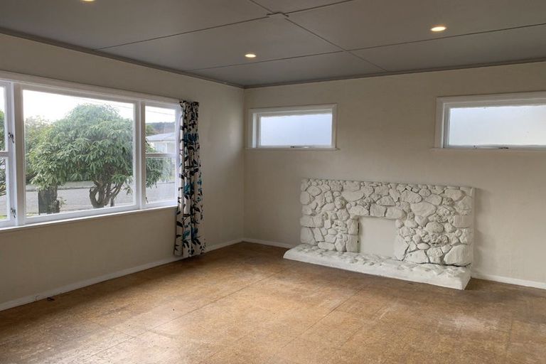 Photo of property in 2 Kim Street, Wainuiomata, Lower Hutt, 5014