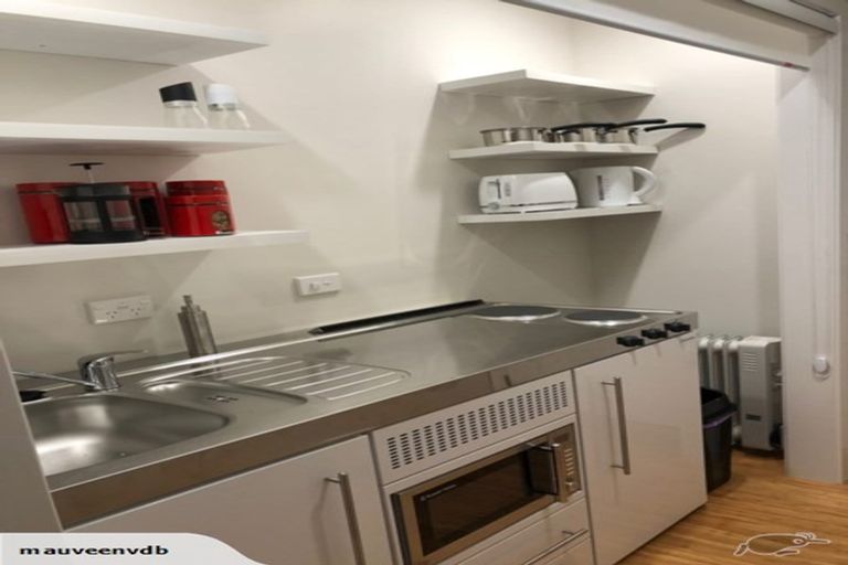 Photo of property in 56 Kia Ora Road, Beach Haven, Auckland, 0626