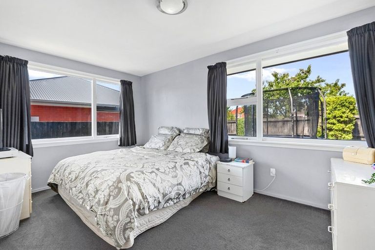 Photo of property in 6 Oakhampton Street, Hornby, Christchurch, 8042