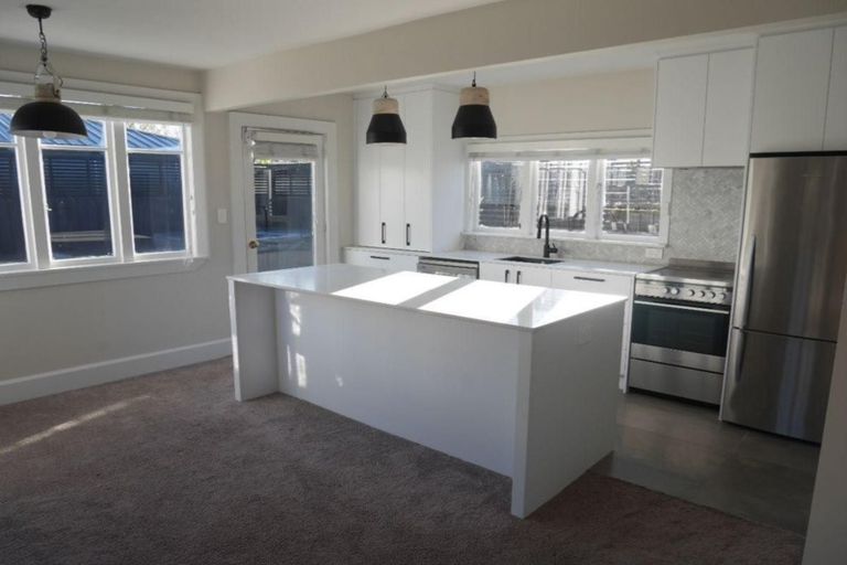 Photo of property in 1/131 Innes Road, St Albans, Christchurch, 8052