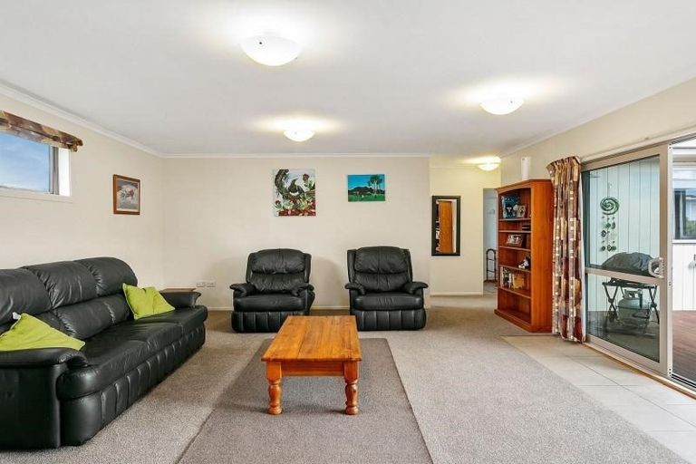 Photo of property in 143 Tauhara Road, Tauhara, Taupo, 3330