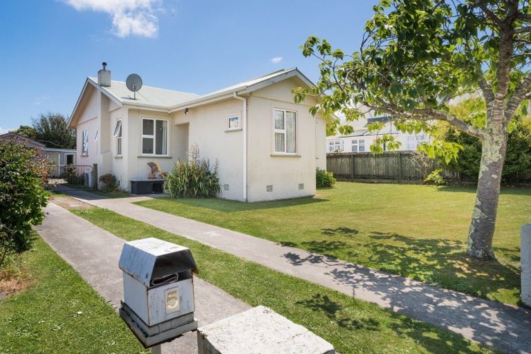 Photo of property in 5 Terrace Street, Roslyn, Palmerston North, 4414