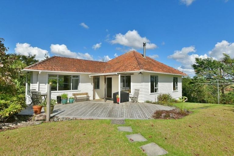 Photo of property in 130 Shanks Road, Helensville, 0875