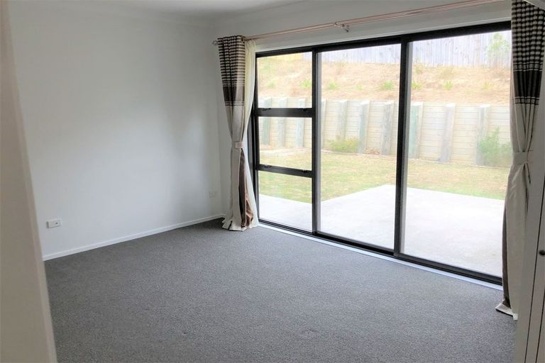 Photo of property in 6 Rochdale Drive, Churton Park, Wellington, 6037