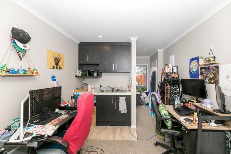Photo of property in 181u5 Knighton Road, Hillcrest, Hamilton, 3216