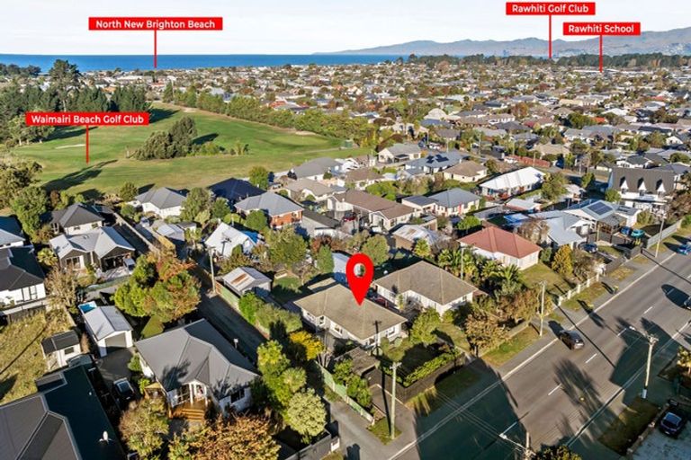 Photo of property in 404 Bower Avenue, Parklands, Christchurch, 8083