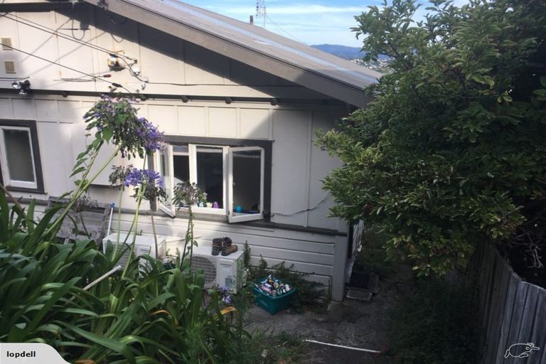 Photo of property in 2/33 Matai Road, Hataitai, Wellington, 6021