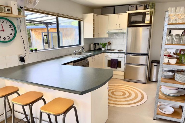 Photo of property in 112a Kiwi Road, Whangamata, 3620