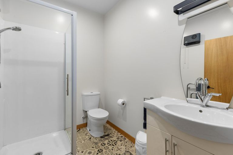 Photo of property in 148 Warren Street, Wanaka, 9305
