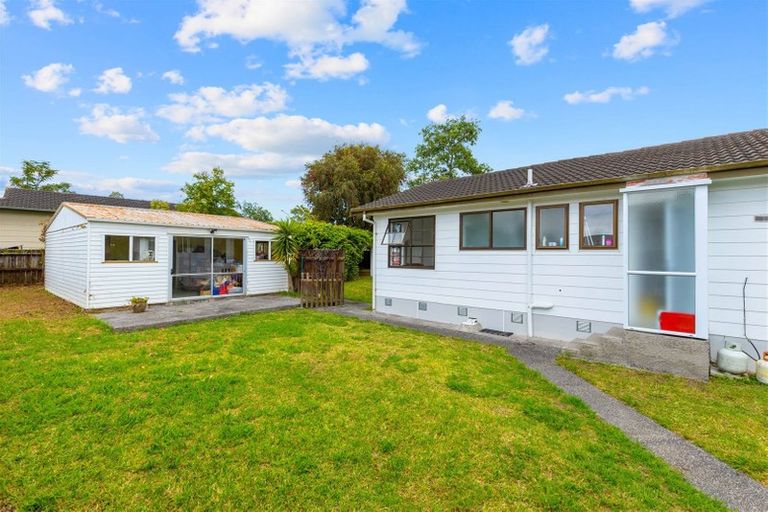 Photo of property in 63 Luanda Drive, Ranui, Auckland, 0612