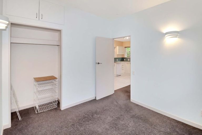 Photo of property in Parkland Flats, 12/51u Adams Terrace, Kelburn, Wellington, 6021