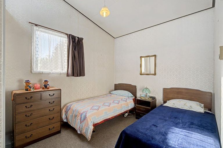 Photo of property in 300 Nelson Street, Strathern, Invercargill, 9812