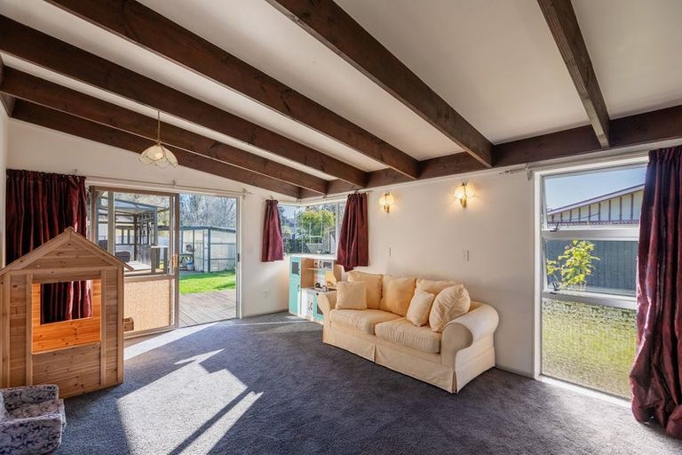 Photo of property in 20 Watts Street, Waipawa, 4210