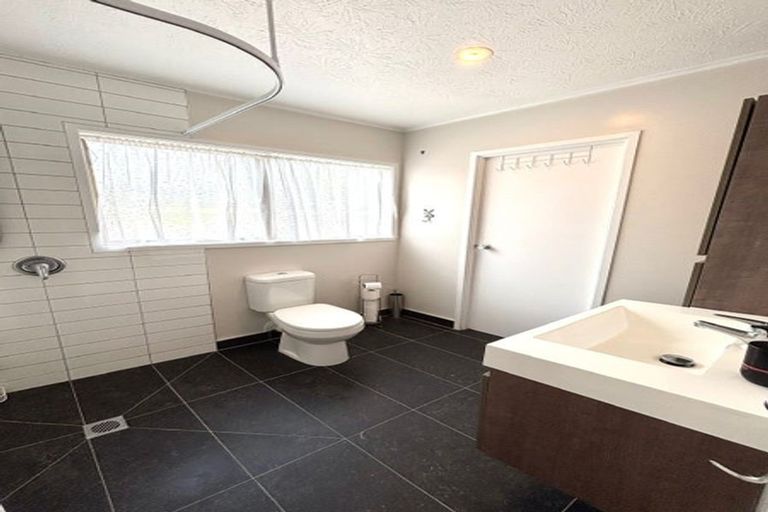 Photo of property in 7 Sunningdale Street, Wattle Downs, Auckland, 2103