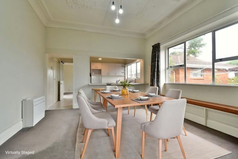 Photo of property in 64 Hargest Crescent, Saint Kilda, Dunedin, 9012