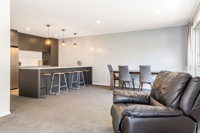 Photo of property in 9 Cartographer Way, Whitby, Porirua, 5024