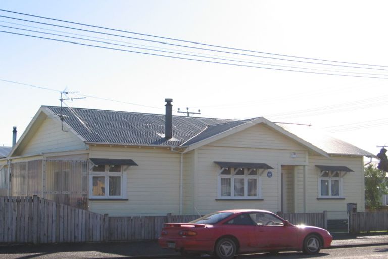 Photo of property in 2 Grey Street, Masterton, 5810
