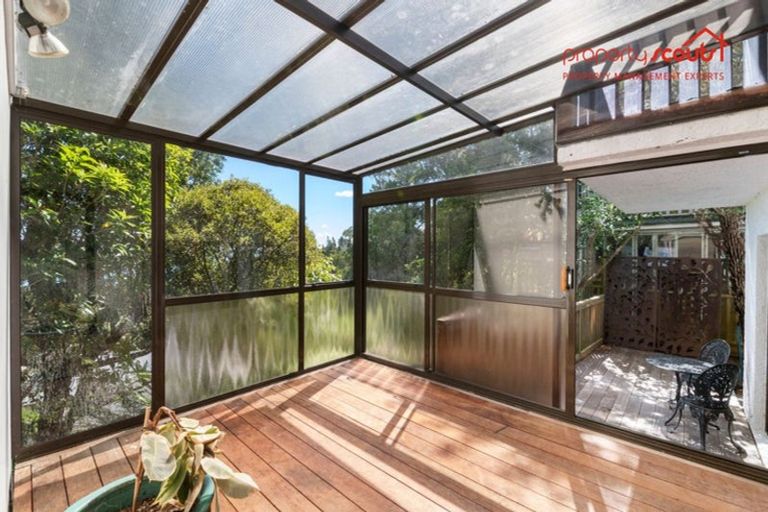 Photo of property in 2/78 Rangatira Road, Beach Haven, Auckland, 0626