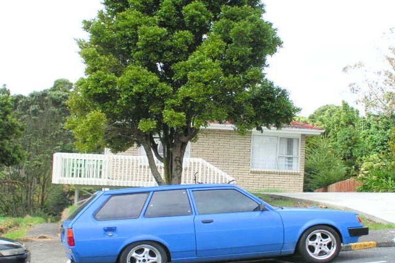 Photo of property in 9 Gallony Avenue, Massey, Auckland, 0614