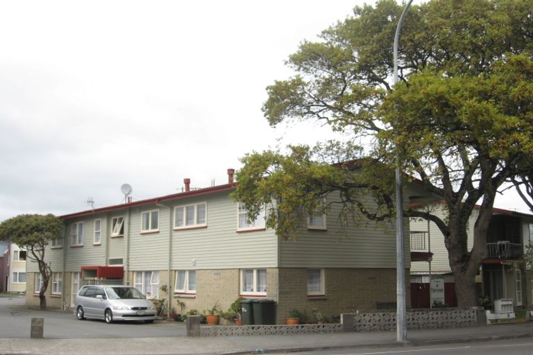 Photo of property in 7/168 Kings Crescent, Hutt Central, Lower Hutt, 5010
