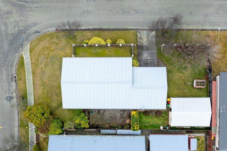 Photo of property in 12 Rex Place, Rangiora, 7400