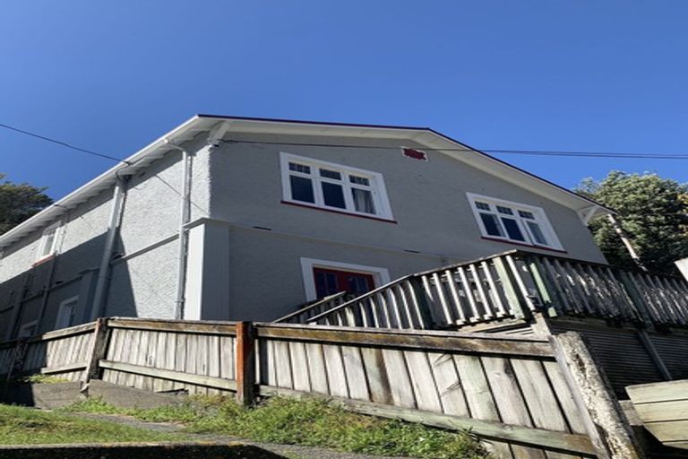 Photo of property in 305 Ohiro Road, Brooklyn, Wellington, 6021