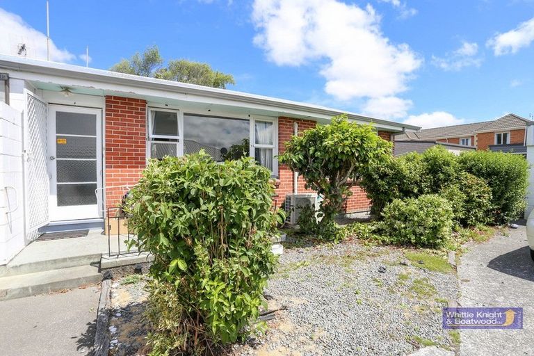 Photo of property in 4/65 Matipo Street, Riccarton, Christchurch, 8041