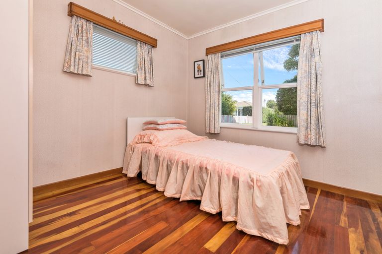 Photo of property in 7 Tapu Road, Huapai, Kumeu, 0810