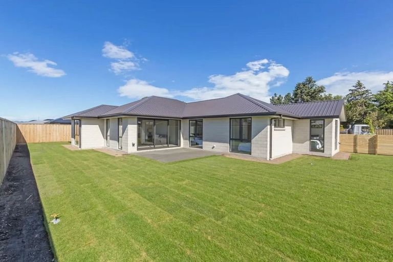 Photo of property in 18 Charles Major Road, Rolleston, 7614