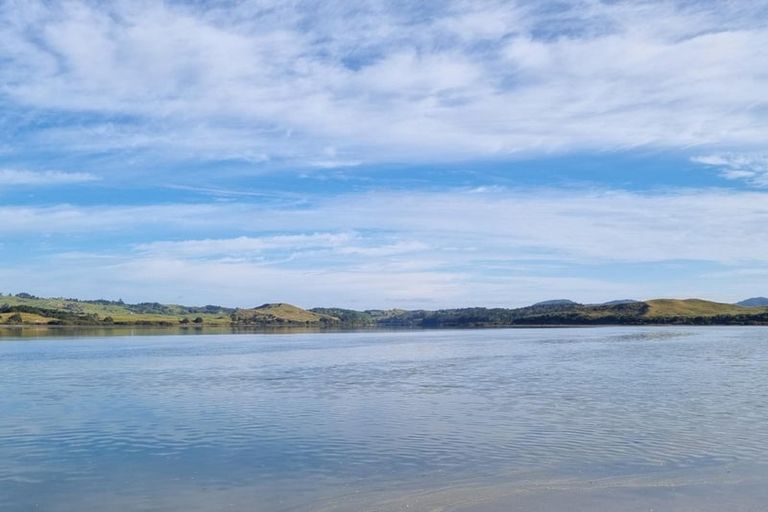 Photo of property in 83 Hinamoki Drive, Kaiwaka, 0573