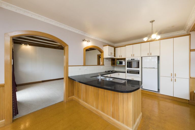 Photo of property in 81 Stanley Avenue, Palmerston North, 4414